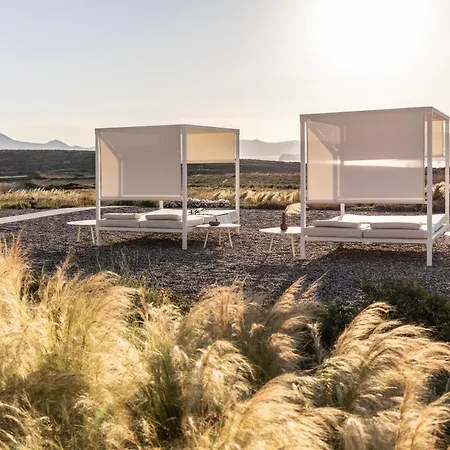 Korfi De Milo Lägenhetshotell Adamantas (Milos)