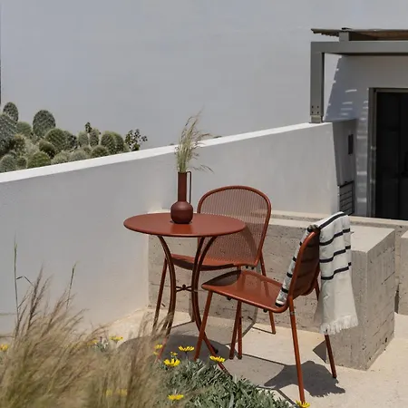 Korfi De Milo 4* Adamantas (Milos)