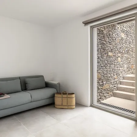 Korfi De Milo Lägenhetshotell