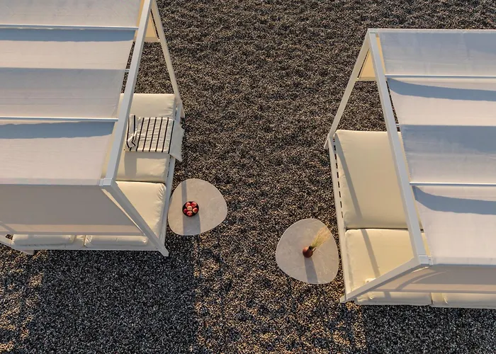 Korfi De Milo Adamantas (Milos)