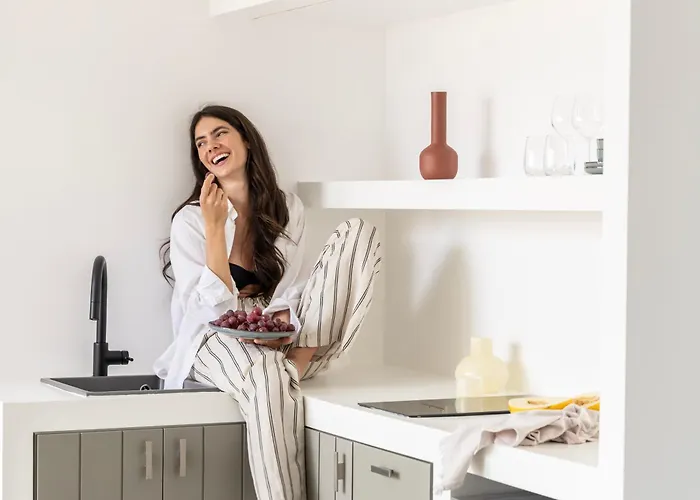 Aparthotel Korfi De Milo 4*