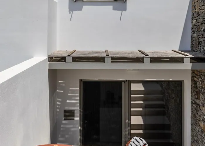 Aparthotel Korfi De Milo Adamantas (Milos)