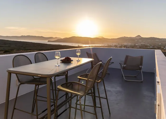 Korfi De Milo Adamantas (Milos)